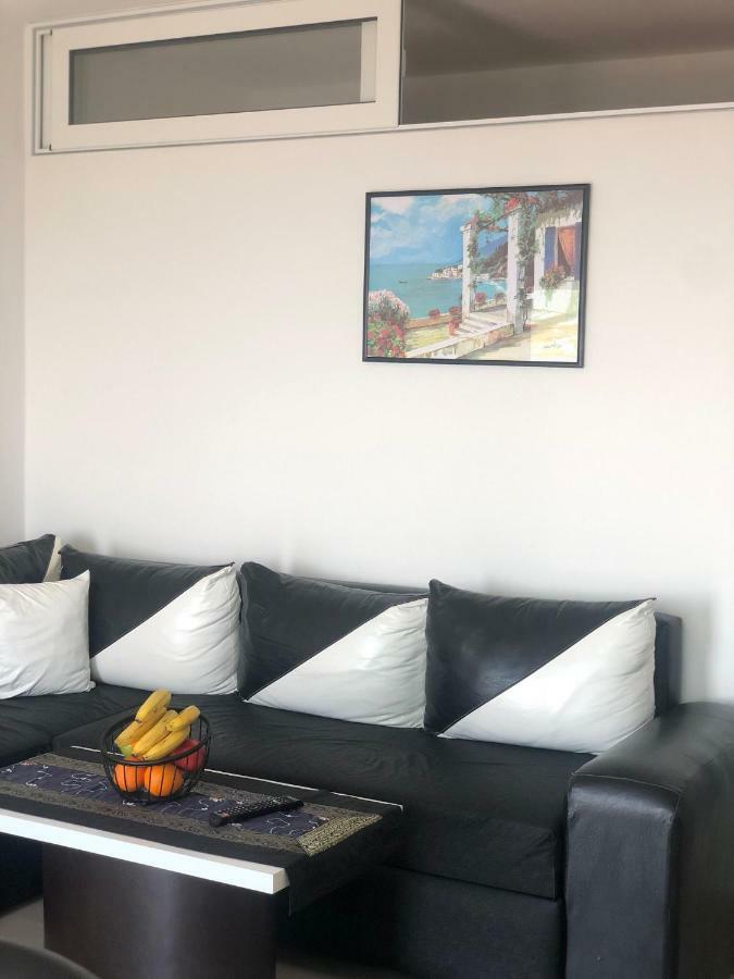 Apartmani Dini 乌尔齐尼 外观 照片