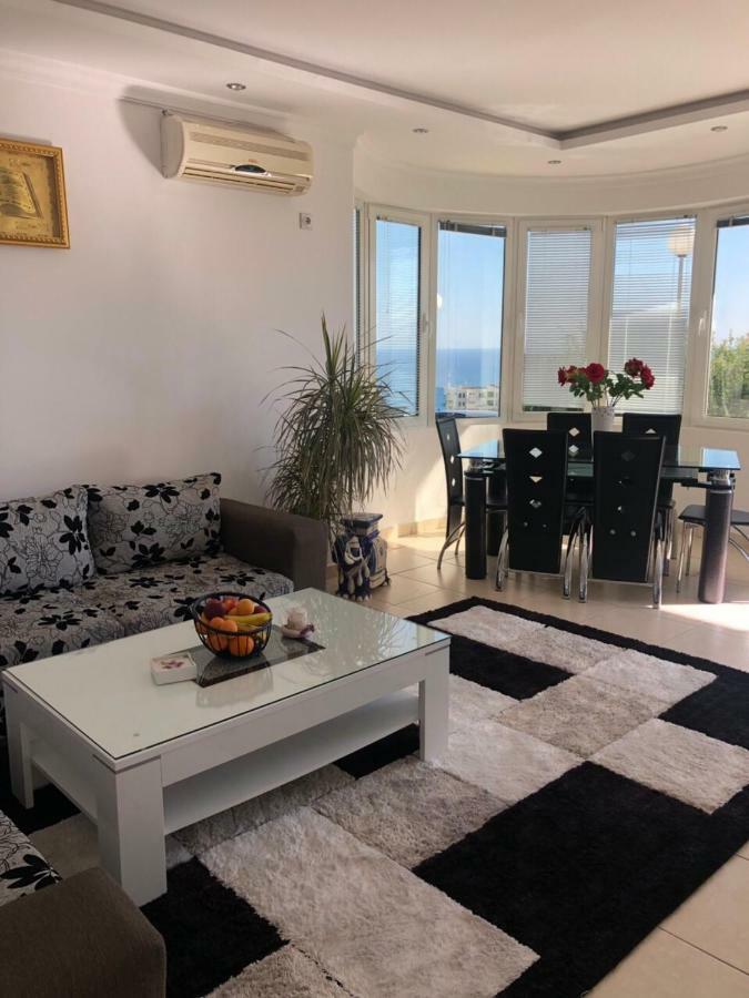 Apartmani Dini 乌尔齐尼 外观 照片